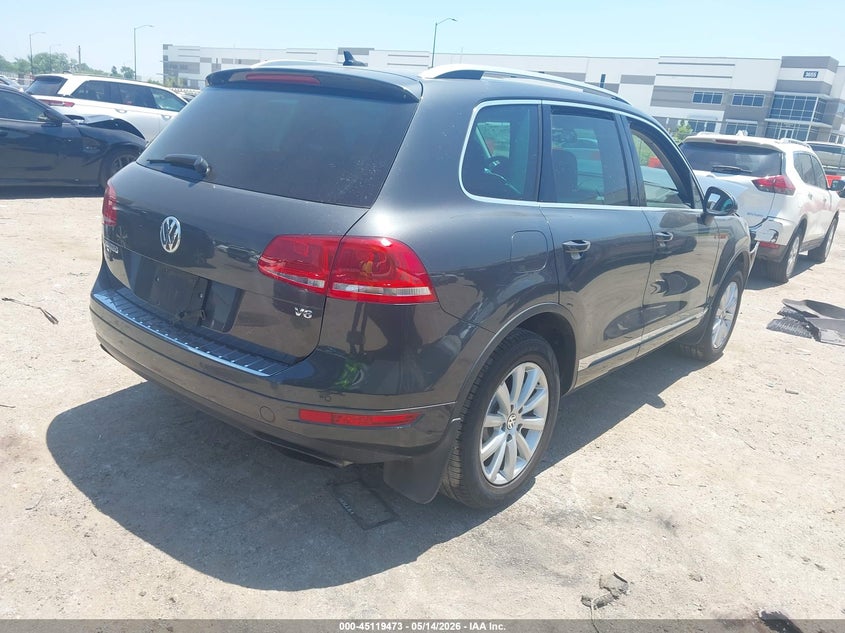 2012 Volkswagen Touareg VIN WVGFF9BP7CD002442 IAAI salvage auction — FRONT END, Salvage (Texas), sold $700 on 2026-07-14 (photo 4)