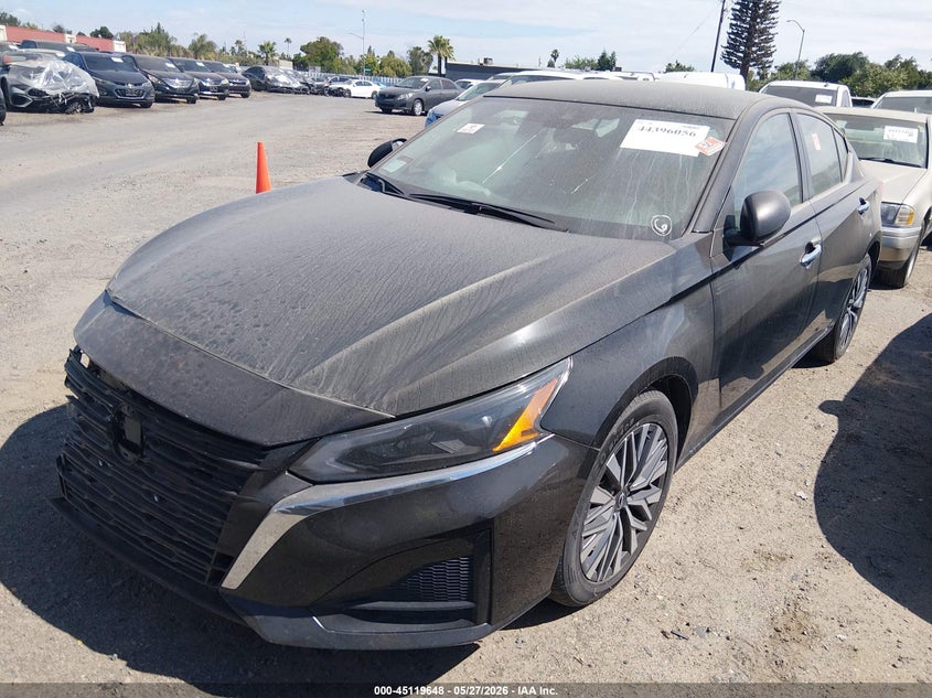 2024 Nissan Altima VIN 1N4BL4DV0RN373848 IAAI salvage auction — BIO HAZARD, Salvage Title, sold $4,250 on 2026-08-25 (photo 2)