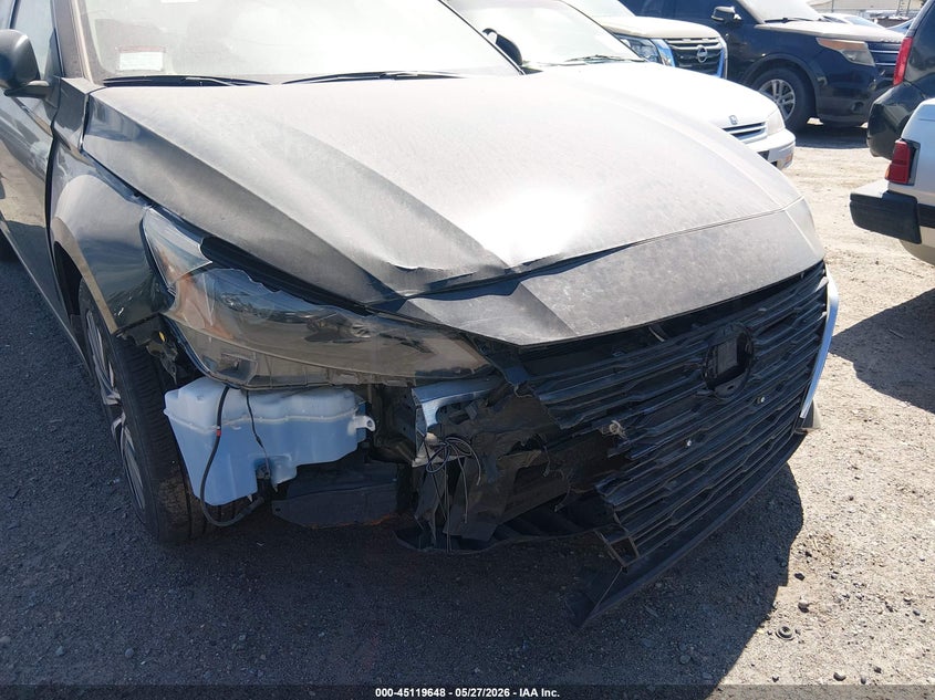 2024 Nissan Altima VIN 1N4BL4DV0RN373848 IAAI salvage auction — BIO HAZARD, Salvage Title, sold $4,250 on 2026-08-25 (photo 6)