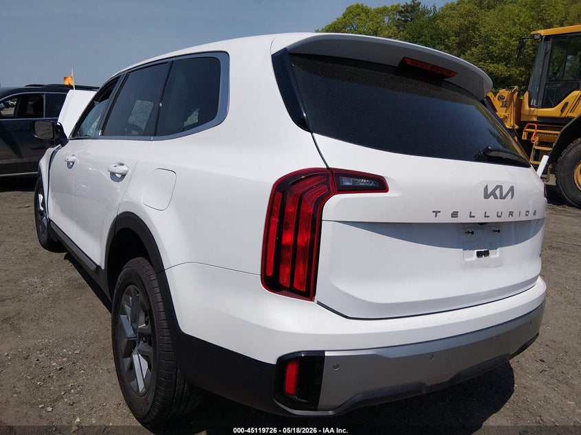 2023 Kia Telluride VIN 5XYP2DGC1PG366781 IAAI salvage auction — FRONT END, Salvage (Massachusetts), sold $2,200 on 2026-07-28 (photo 3)