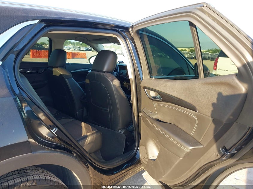 2021 Buick Envision VIN LRBAZLR49MD083491 IAAI salvage auction — REAR END, Salvage (Texas), sold $4,000 on 2026-07-22 (photo 8)