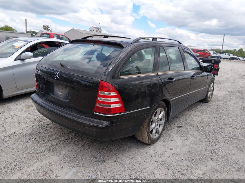 2005 Mercedes-benz C-klasse VIN WDBRH61JX5F640956 IAAI salvage auction — FRONT END, Salvage (Ohio), sold $350 on 2026-07-28 (photo 4)