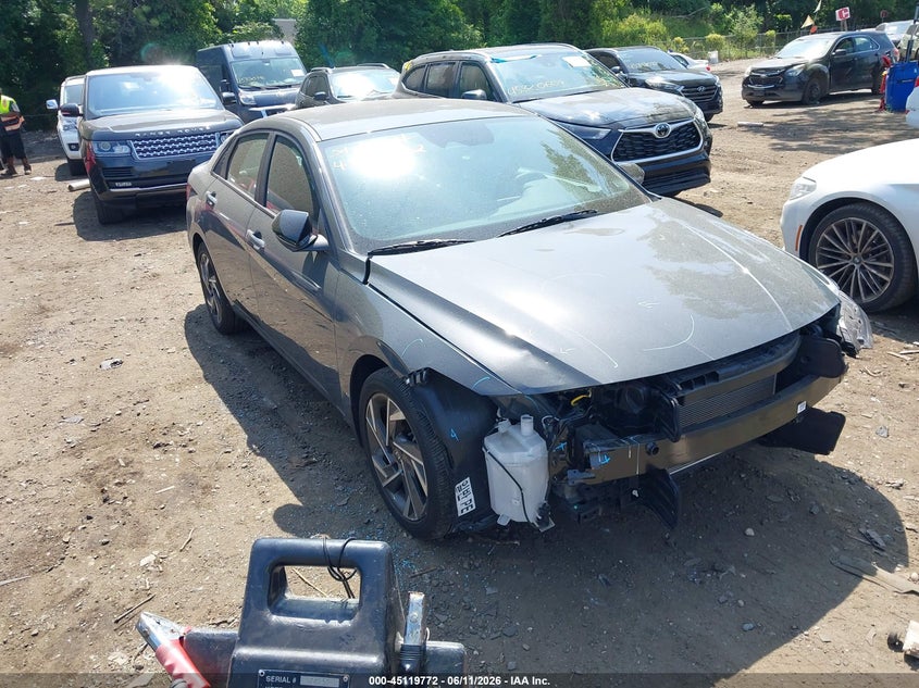 2025 Hyundai Elantra VIN KMHLM4DG5SU988285 IAAI salvage auction — FRONT END, Mv-907A (New York), sold $6,350 on 2026-07-07 (photo 1)