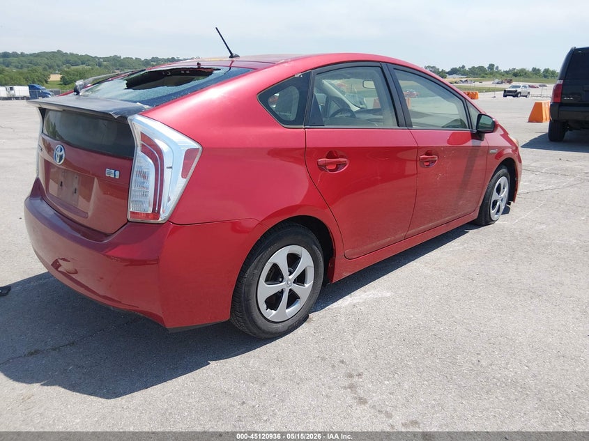2014 Toyota Prius VIN JTDKN3DU5E1752819 IAAI salvage auction — LEFT & RIGHT, Salvage (Missouri), sold $2,650 on 2026-07-30 (photo 4)