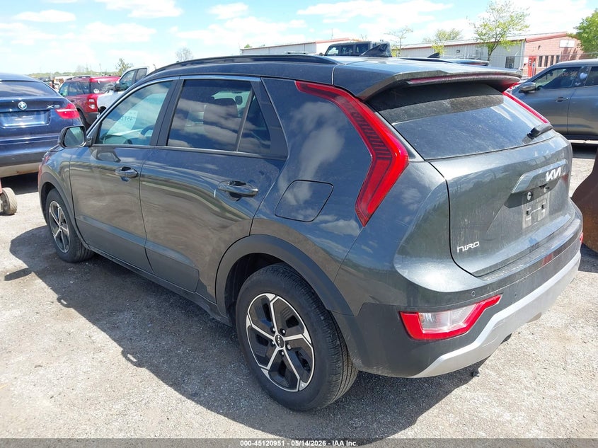 2025 Kia Niro VIN KNDCR3LE2S5257601 IAAI salvage auction — RIGHT FRONT, Salvage (Michigan), sold $8,250 on 2026-07-30 (photo 3)