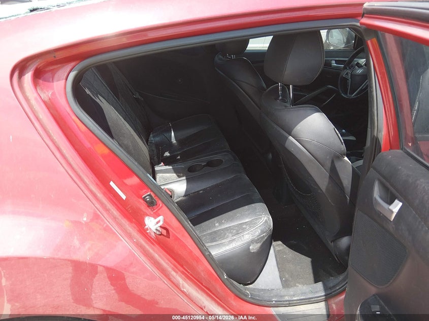 2013 Hyundai Veloster VIN KMHTC6AE9DU153391 IAAI salvage auction — HAIL, Clear (Missouri), sold $650 on 2026-07-27 (photo 8)