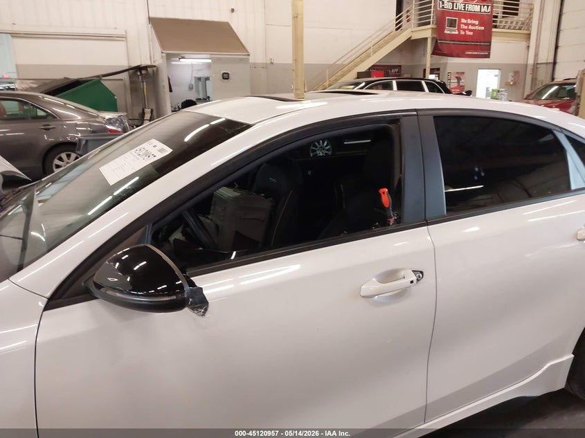 2023 Kia Forte VIN 3KPF54ADXPE682519 IAAI salvage auction — BIO HAZARD, Salvage (Oregon), sold $7,600 on 2026-07-16 (photo 6)