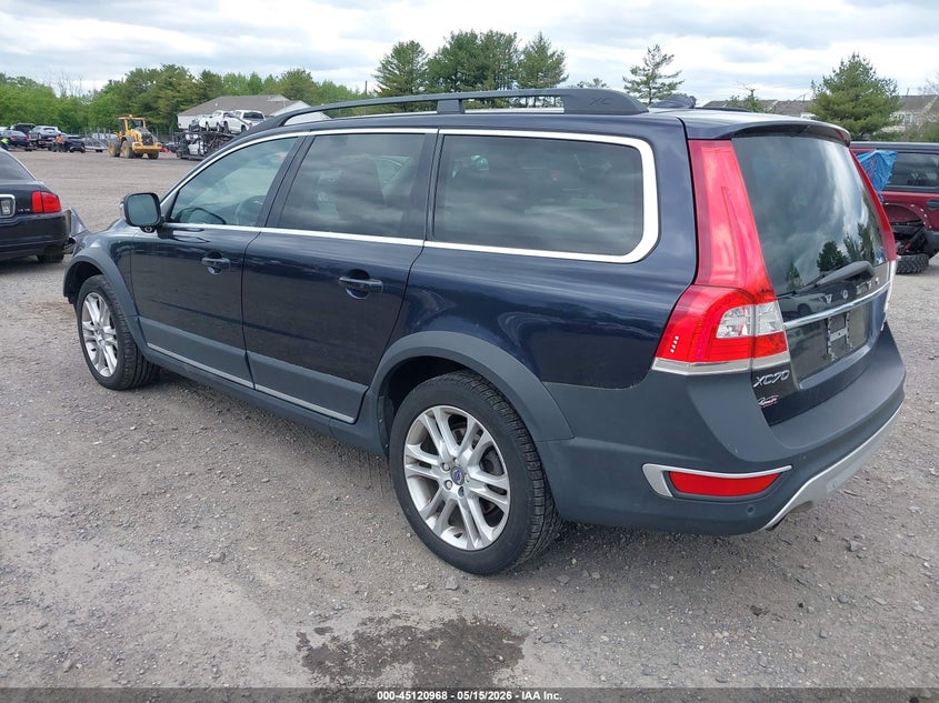 2016 Volvo Xc70 VIN YV4612NM7G1265126 IAAI salvage auction — FRONT END, Salvage (New Jersey), sold $5,275 on 2026-07-14 (photo 3)