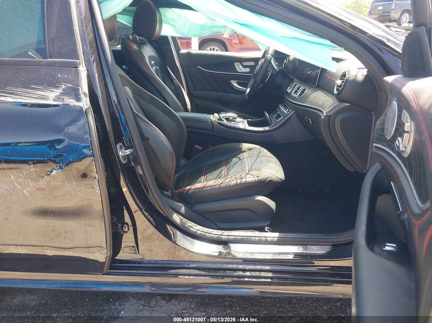 2019 Mercedes-benz VIN WDDZF6BBXKA598463 IAAI salvage auction — ROLLOVER, Certificate Of Destruction (Florida), sold $3,550 on 2026-07-21 (photo 5)