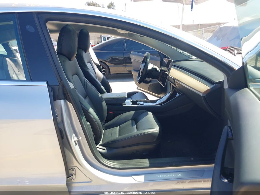 2018 Tesla Model 3 VIN 5YJ3E1EB1JF091085 IAAI salvage auction — FRONT END, Salvage (California), sold $6,200 on 2026-07-29 (photo 5)