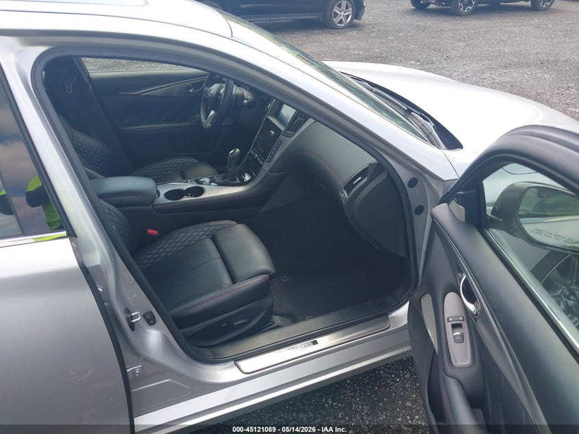 2018 Infiniti Q50 VIN JN1FV7AR5JM480177 IAAI salvage auction — NORMAL WEAR, Clear (Delaware), sold $4,050 on 2026-07-27 (photo 5)