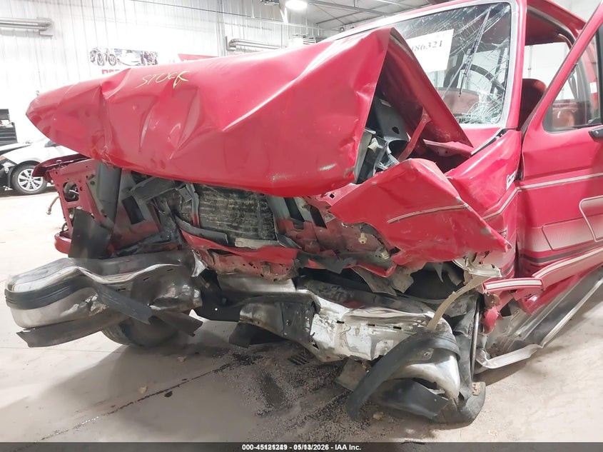 1992 Ford F-150 lightning VIN 1FTEF15N6NPA18452 IAAI salvage auction — FRONT END, Salvage (Idaho), sold $25 on 2026-07-09 (photo 6)