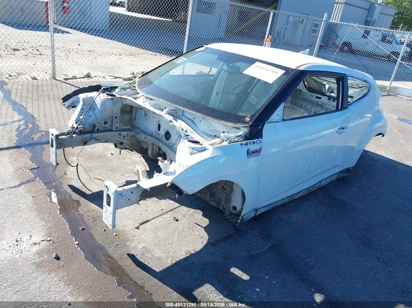 2013 Hyundai Veloster VIN KMHTC6AE4DU117933 IAAI salvage auction — NORMAL WEAR, Bill Of Sale (Georgia), sold $25 on 2026-07-15 (photo 2)