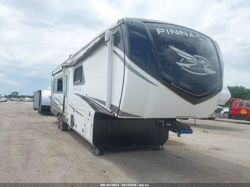 2024 Jayco Fifthe VIN 1UJCF0BV0R1RL0153 IAAI salvage auction — SIDE, Salvage (Texas), sold $19,950 on 2026-07-21 (photo 1)
