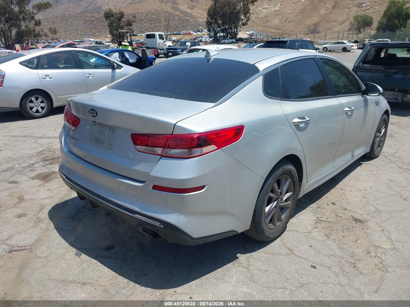 2020 Kia Optima VIN 5XXGT4L3XLG431306 IAAI salvage auction — UNKNOWN, Salvage (California), sold $775 on 2026-07-28 (photo 4)