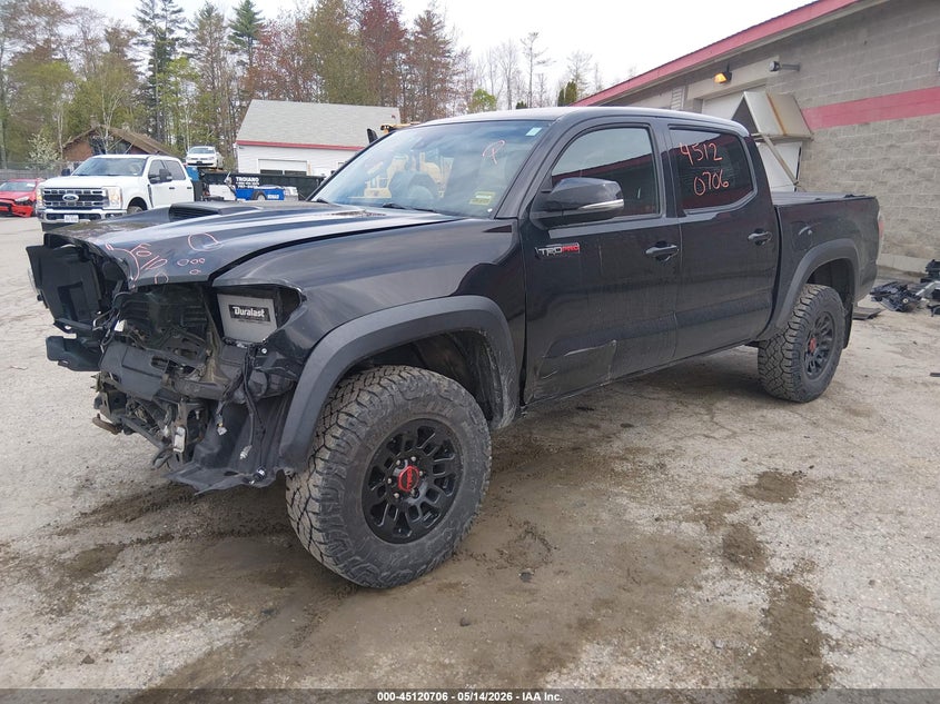 2019 Toyota Tacoma VIN 5TFCZ5AN5KX182900 IAAI salvage auction — FRONT END, Salvage (Maine), sold $13,000 on 2026-07-27 (photo 2)