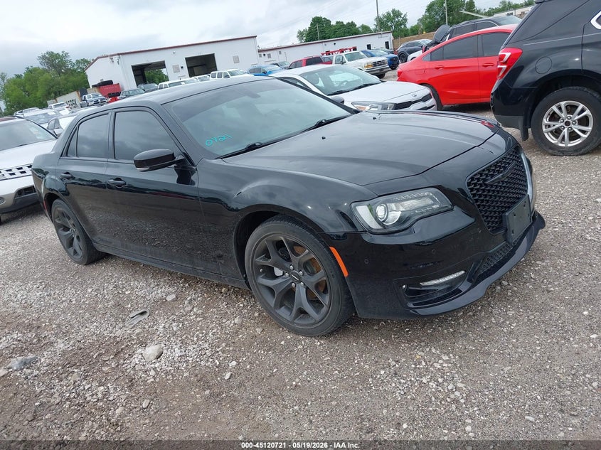 2023 Chrysler 300 VIN 2C3CCADG6PH510171 IAAI salvage auction — HAIL, Clear (Missouri), sold $11,400 on 2026-07-06 (photo 1)