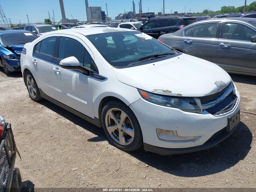 2013 Chevrolet Volt VIN 1G1RA6E46DU127488 IAAI salvage auction — FRONT & REAR, Clear (Indiana), sold $550 on 2026-07-10 (photo 1)