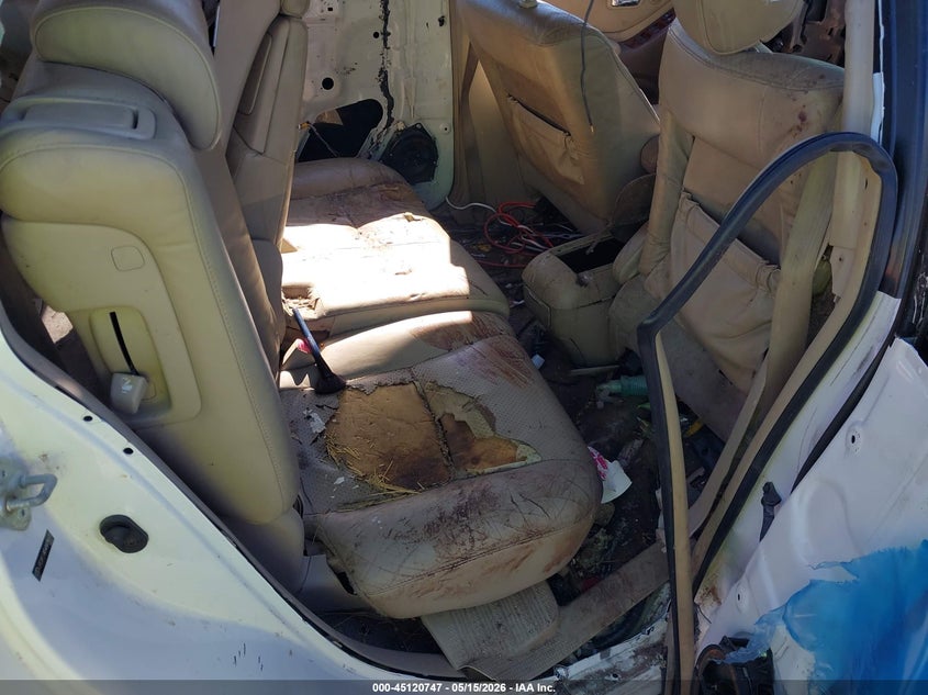 2004 Toyota Highlander VIN JTEDP21A540034677 IAAI salvage auction — BIO HAZARD, Salvage (Georgia), sold $500 on 2026-07-08 (photo 8)