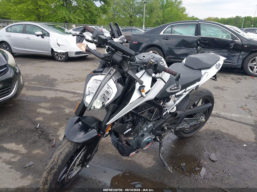 2022 Ktm 390 adventure VIN MD2JPJ401NC234583 IAAI salvage auction — FRONT END, Salvage (New Jersey), sold $1,750 on 2026-07-15 (photo 2)