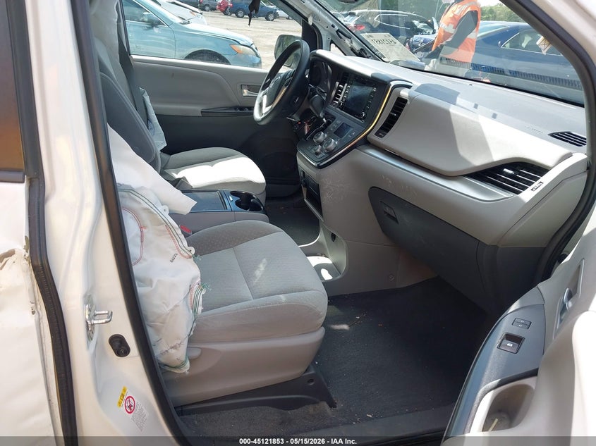 2018 Toyota Sienna VIN 5TDKZ3DC9JS939750 IAAI salvage auction — FRONT END, Salvage - Greater Than 75% (Maryland), sold $4,600 on 2026-07-08 (photo 5)