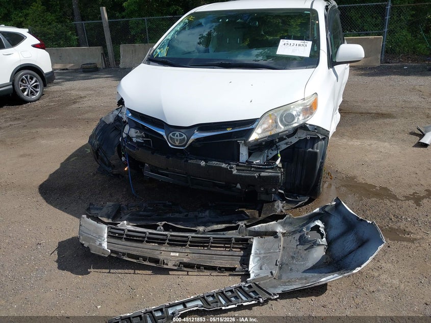 2018 Toyota Sienna VIN 5TDKZ3DC9JS939750 IAAI salvage auction — FRONT END, Salvage - Greater Than 75% (Maryland), sold $4,600 on 2026-07-08 (photo 6)