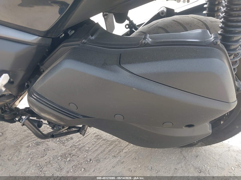 2025 Yamaha VIN MH3SH23YXSK001132 IAAI salvage auction — RIGHT SIDE, Salvage (California), sold $1,725 on 2026-07-15 (photo 9)