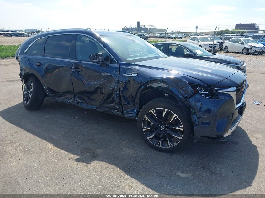 2025 Mazda Cx-90 VIN JM3KKEHA8S1207768 IAAI salvage auction — RIGHT SIDE, Salvage (Minnesota), sold $9,900 on 2026-07-29 (photo 1)