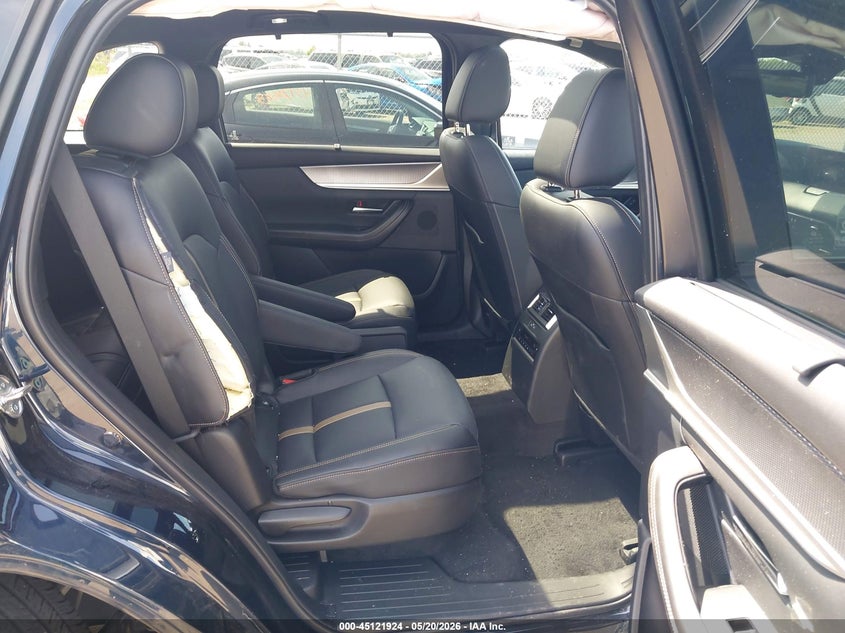 2025 Mazda Cx-90 VIN JM3KKEHA8S1207768 IAAI salvage auction — RIGHT SIDE, Salvage (Minnesota), sold $9,900 on 2026-07-29 (photo 8)