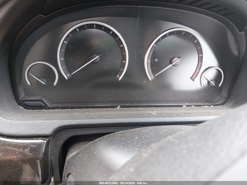 2013 BMW 5er VIN WBASP0C54DC987960 IAAI salvage auction — FRONT & REAR, Bill Of Sale (Washington), sold $375 on 2026-07-15 (photo 7)