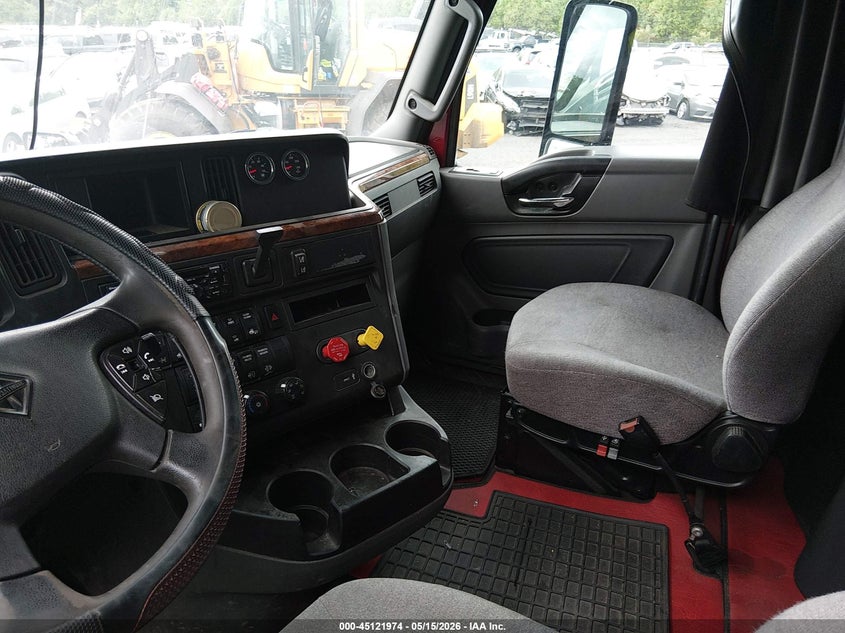 2019 International VIN 3HSDZAPR4KN485469 IAAI salvage auction — UNKNOWN, Clear (Connecticut), sold $7,700 on 2026-07-29 (photo 6)