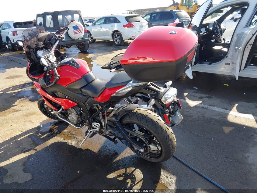 2016 BMW S 1000 VIN WB10D1303GZ463033 IAAI salvage auction — LEFT FRONT, Salvage (Arizona), sold $2,600 on 2026-07-07 (photo 3)