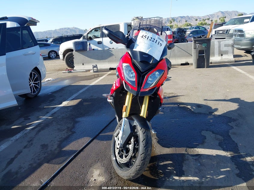 2016 BMW S 1000 VIN WB10D1303GZ463033 IAAI salvage auction — LEFT FRONT, Salvage (Arizona), sold $2,600 on 2026-07-07 (photo 5)