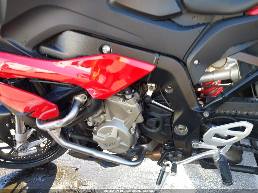 2016 BMW S 1000 VIN WB10D1303GZ463033 IAAI salvage auction — LEFT FRONT, Salvage (Arizona), sold $2,600 on 2026-07-07 (photo 9)
