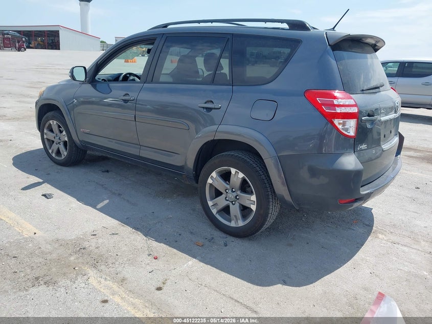 2011 Toyota Rav4 VIN JTMWF4DV4B5038939 IAAI salvage auction — RIGHT SIDE, Salvage (Iowa), sold $2,050 on 2026-07-14 (photo 3)