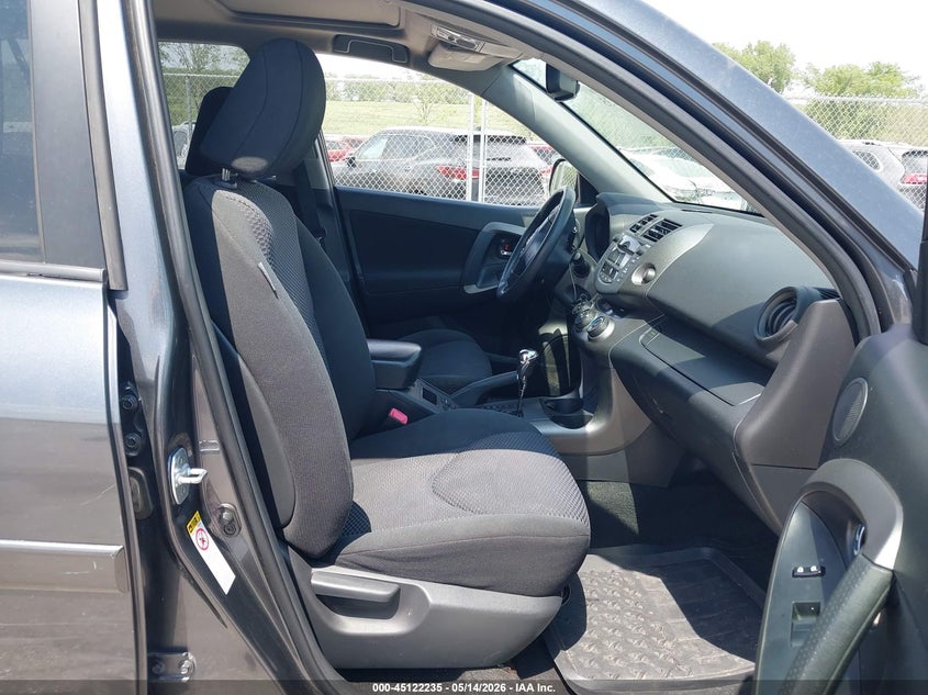 2011 Toyota Rav4 VIN JTMWF4DV4B5038939 IAAI salvage auction — RIGHT SIDE, Salvage (Iowa), sold $2,050 on 2026-07-14 (photo 5)