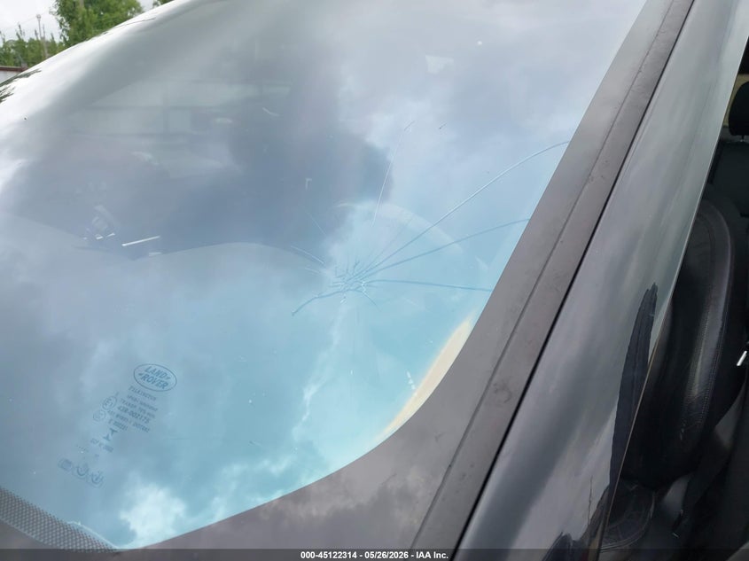 2017 Land rover Discovery sport VIN SALCR2BG0HH696101 IAAI salvage auction — HAIL, Clear (Missouri), sold $2,600 on 2026-07-27 (photo 6)