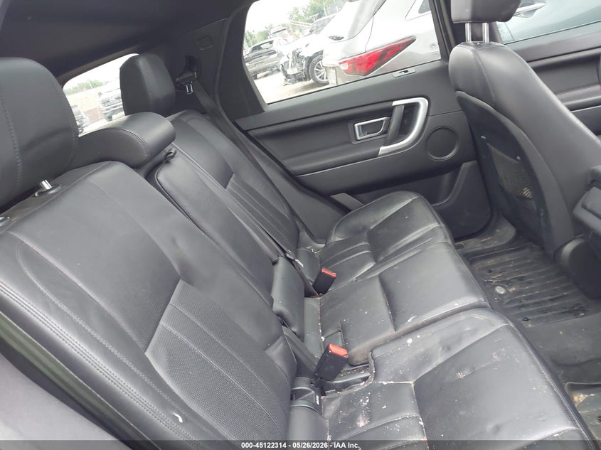 2017 Land rover Discovery sport VIN SALCR2BG0HH696101 IAAI salvage auction — HAIL, Clear (Missouri), sold $2,600 on 2026-07-30 (photo 8)
