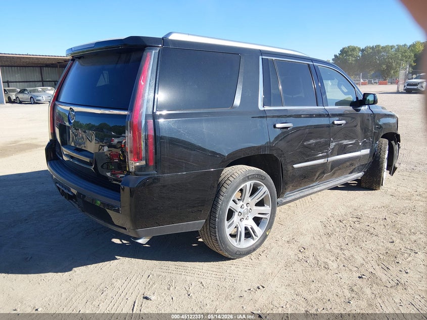 2015 Cadillac Escalade VIN 1GYS4CKJ4FR179520 IAAI salvage auction — RIGHT SIDE, Salvage Title, sold $6,200 on 2026-08-21 (photo 4)