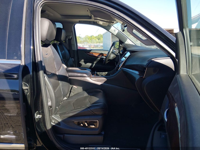 2015 Cadillac Escalade VIN 1GYS4CKJ4FR179520 IAAI salvage auction — RIGHT SIDE, Salvage Title, sold $6,200 on 2026-08-21 (photo 5)