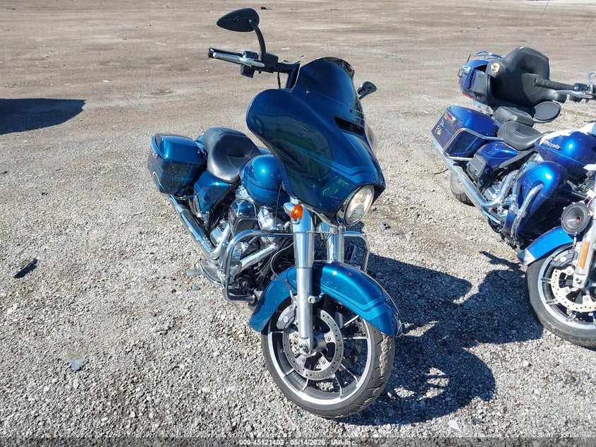 2020 Harley-davidson Street glide VIN 1HD1KBC17LB635321 — IAAI salvage auction photo