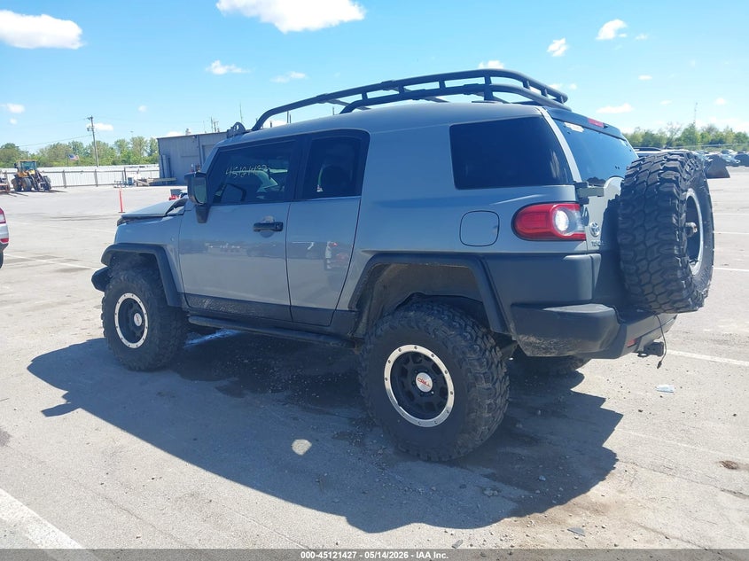 2013 Toyota Fj cruiser VIN JTEBU4BF2DK159582 IAAI salvage auction — FRONT END, Salvage Title, sold $5,200 on 2026-07-12 (photo 3)