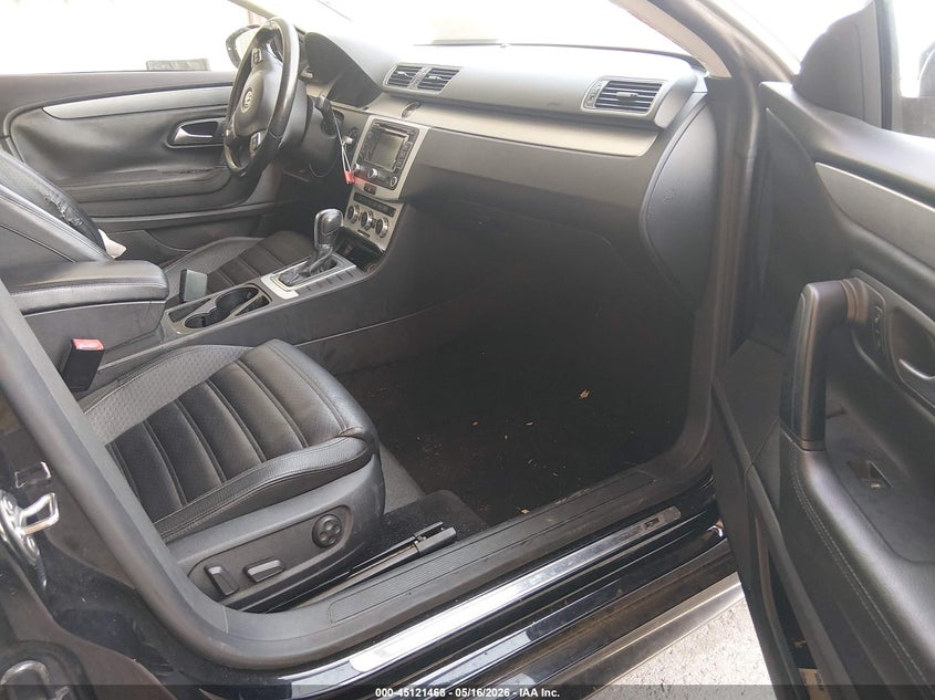 2014 Volkswagen Passat cc VIN WVWBP7AN6EE523170 IAAI salvage auction — LEFT SIDE, Salvage (Missouri), sold $875 on 2026-08-19 (photo 5)