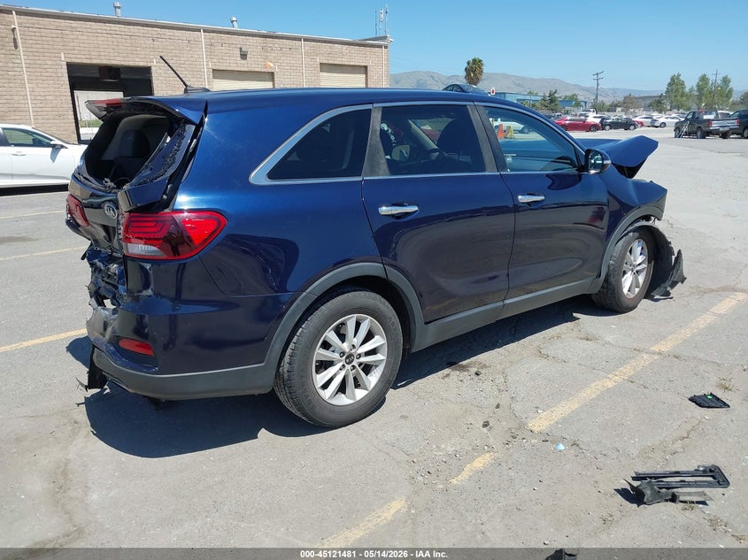 2020 Kia Sorento VIN 5XYPG4A5XLG616671 IAAI salvage auction — FRONT & REAR, Salvage (California), sold $1,100 on 2026-07-20 (photo 4)