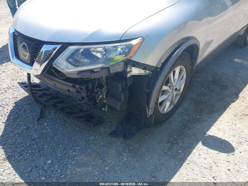 2017 Nissan Rogue VIN KNMAT2MV6HP611683 IAAI salvage auction — FRONT END, Salvage (Virginia), sold $975 on 2026-07-14 (photo 6)
