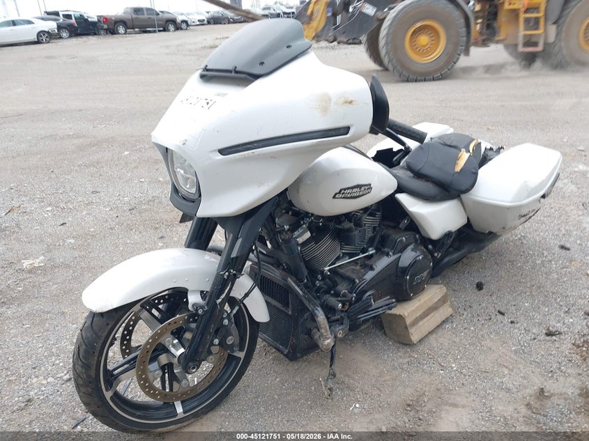 2024 Harley-davidson Street glide VIN 1HD1KB714RB621122 IAAI salvage auction — STORM DAMAGE, Salvage (Indiana), sold $7,200 on 2026-07-21 (photo 2)