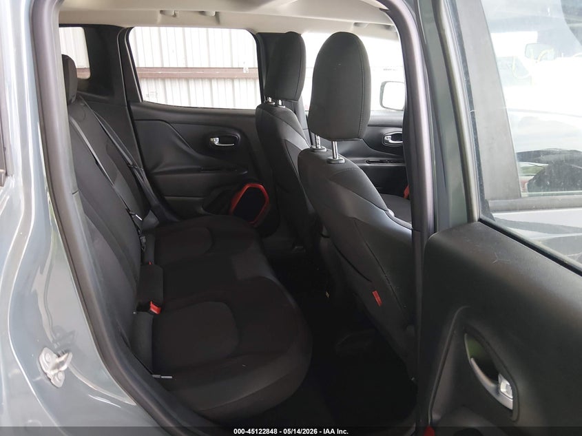 2016 Jeep Renegade VIN ZACCJBCT8GPD48211 IAAI salvage auction — FRONT END, Salvage (Missouri), sold $1,175 on 2026-07-30 (photo 8)