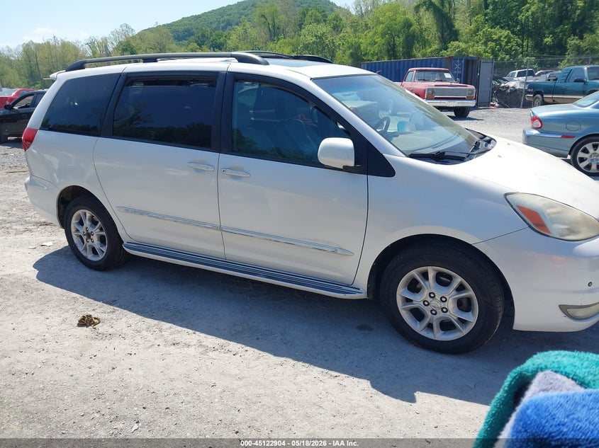2004 Toyota Sienna VIN 5TDBA22C24S008693 IAAI salvage auction — NORMAL WEAR, Clear (Virginia), sold $775 on 2026-07-21 (photo 1)