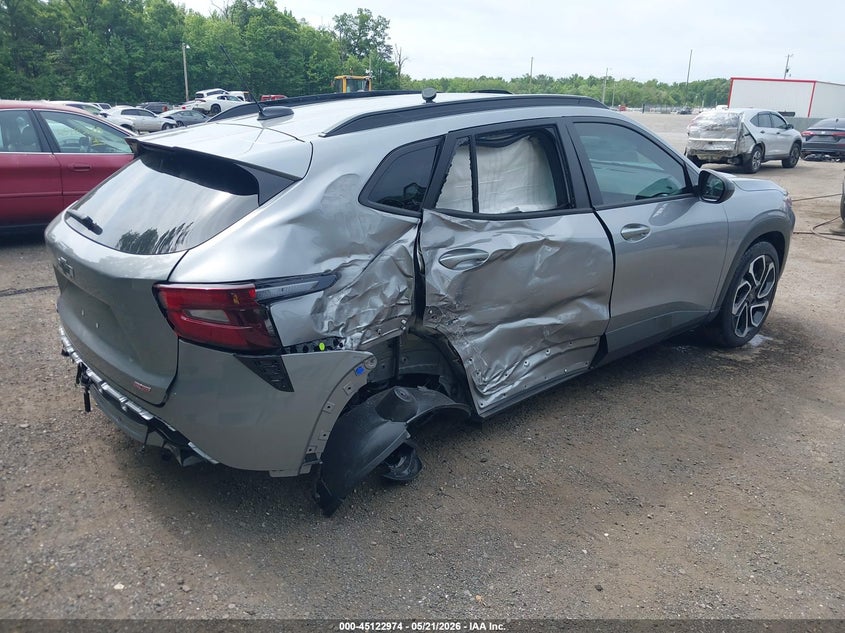 2025 Chevrolet Trax VIN KL77LJEP4SC330580 IAAI salvage auction — RIGHT SIDE, Salvage - Greater Than 75% (Maryland), sold $5,100 on 2026-07-22 (photo 4)