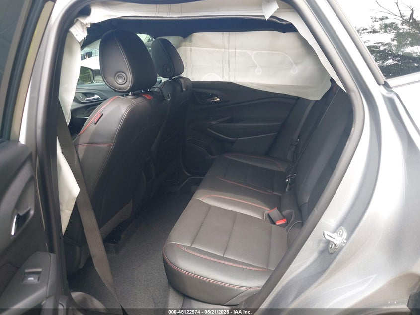 2025 Chevrolet Trax VIN KL77LJEP4SC330580 IAAI salvage auction — RIGHT SIDE, Salvage - Greater Than 75% (Maryland), sold $5,100 on 2026-07-22 (photo 8)